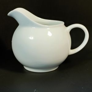 A White Ceramic AZBERG Creamer⭐